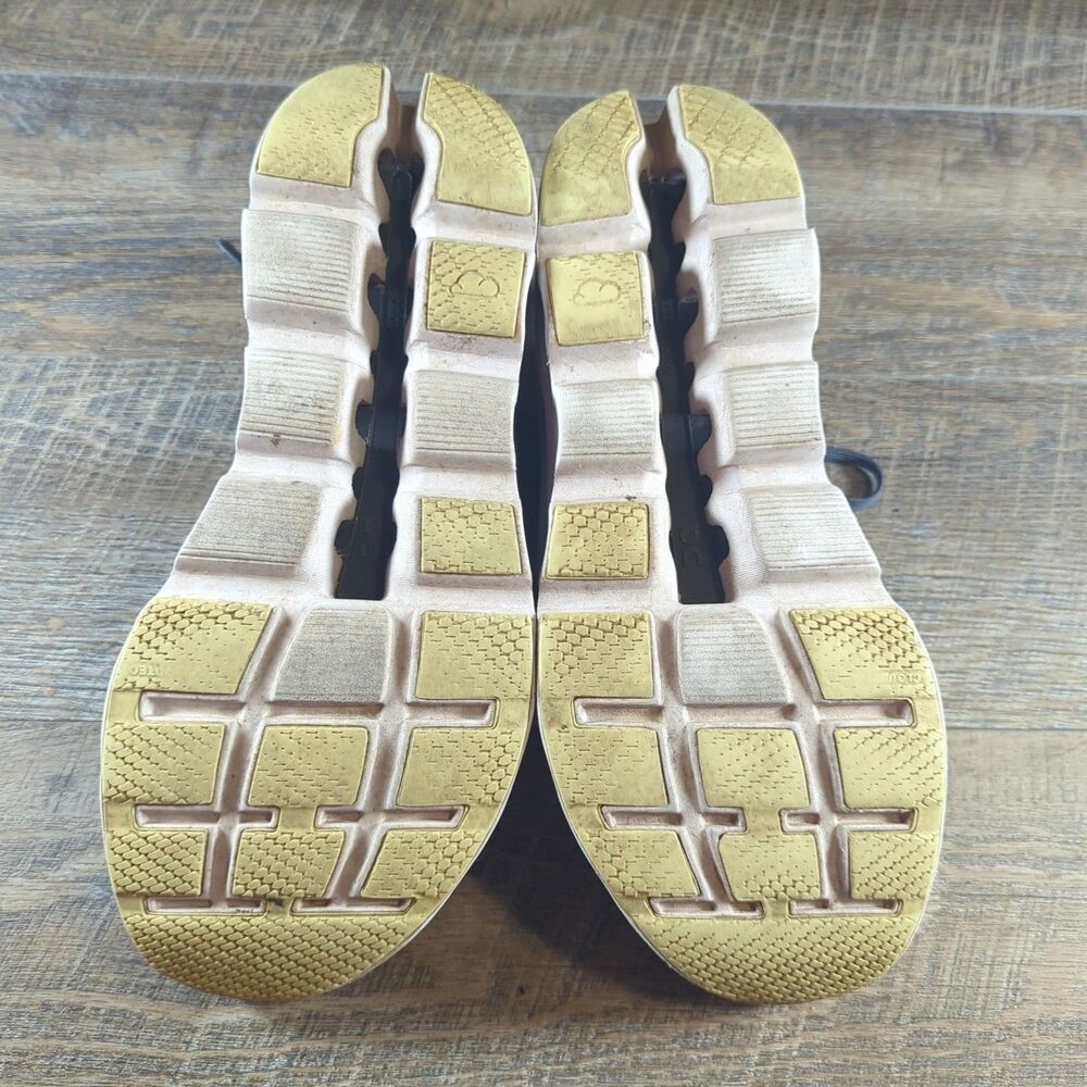 On Cloudstratus Womens Size 10 Running Shoes Sneakers 39.98658 On Cloud - Picture 15 of 16